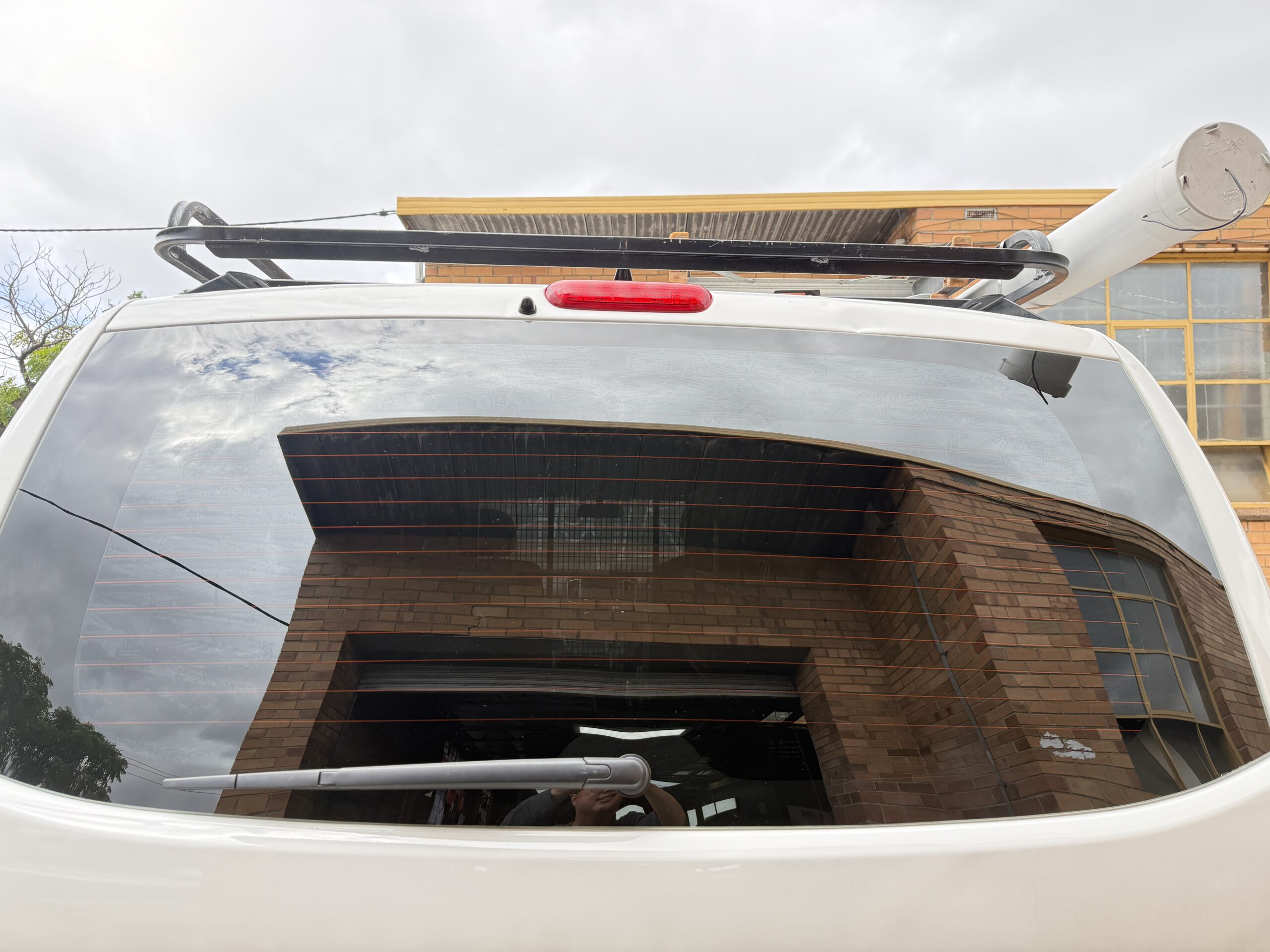 iLoad VAN Privacy Tint - 35% Front / 5% Rear - After